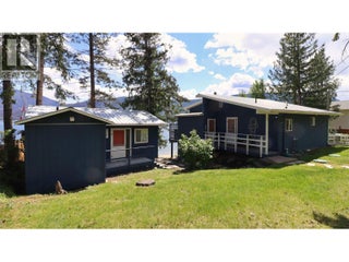 1065 Little Shuswap Lake Road. Chase, British Columbia