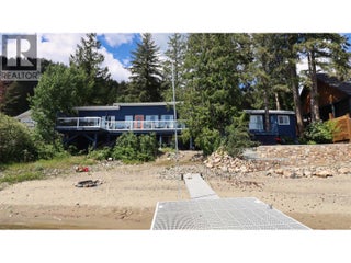 1065 Little Shuswap Lake Road. Chase, British Columbia