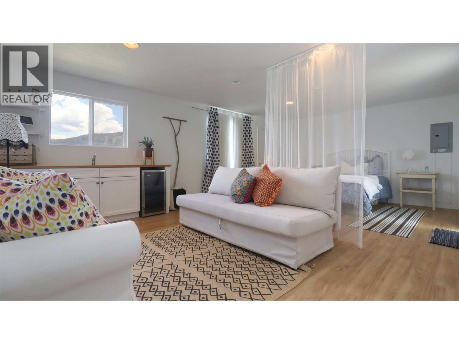 1065 Little Shuswap Lake Road. Chase, British Columbia