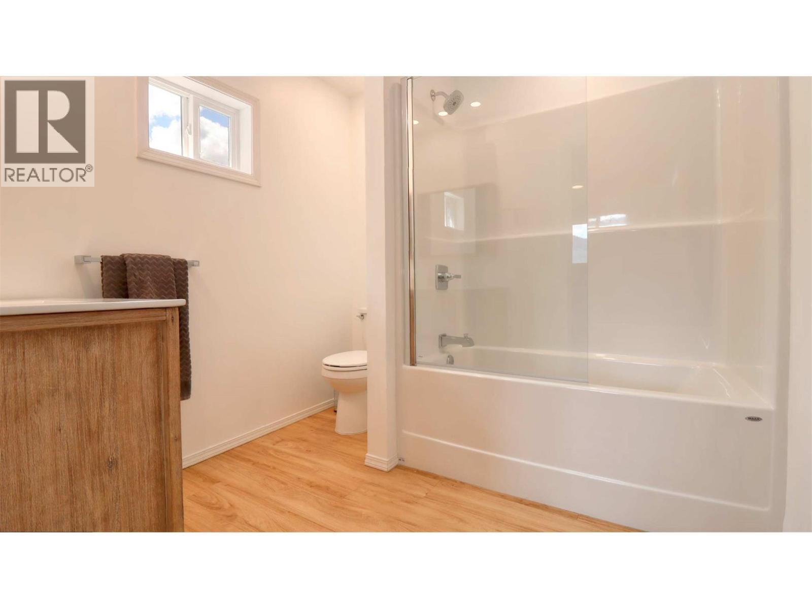 1065 Little Shuswap Lake Road. Chase, British Columbia