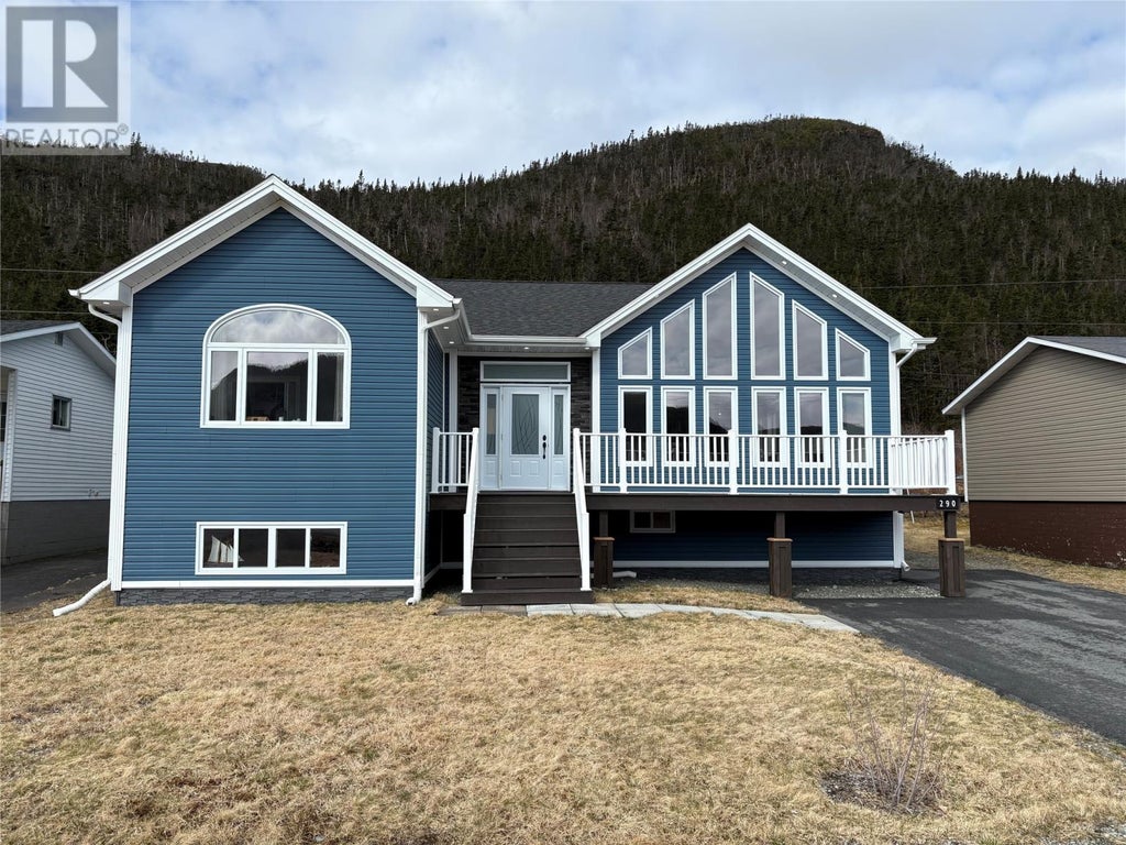 290 Main Road, Hermitage