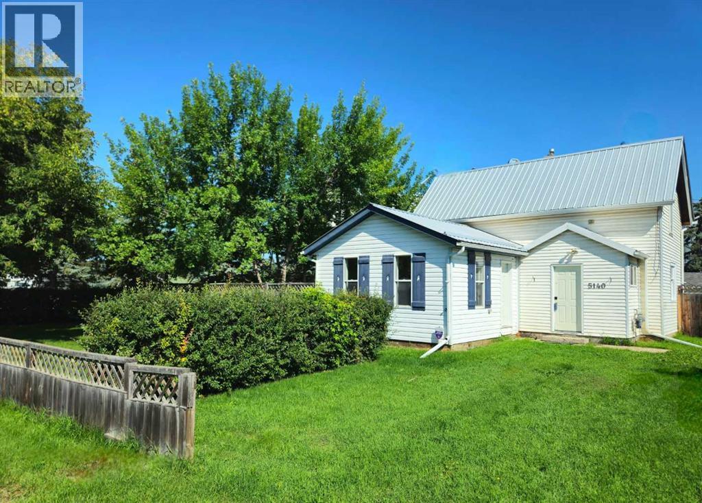 5140 48 Street, Innisfail