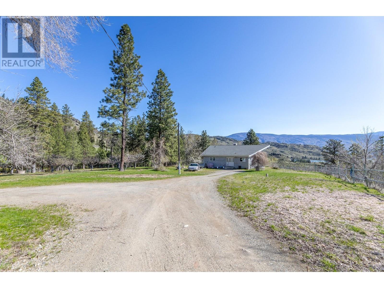 163 Willowbrook Road. Oliver, British Columbia