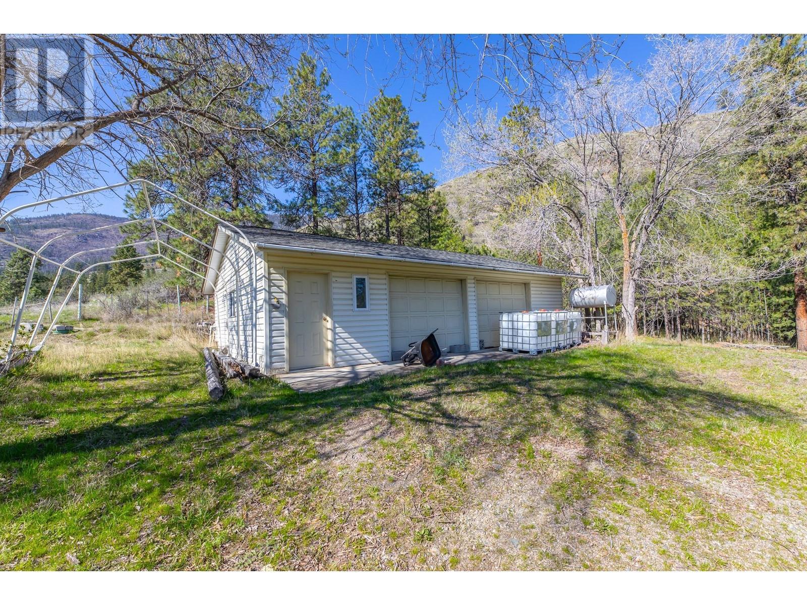 163 Willowbrook Road. Oliver, British Columbia