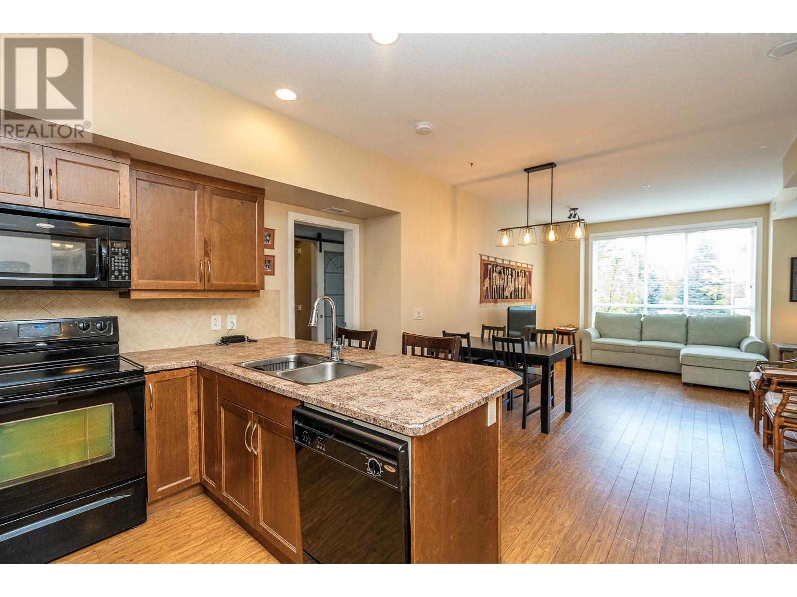 850 Saucier Avenue Unit# 223. Kelowna, British Columbia