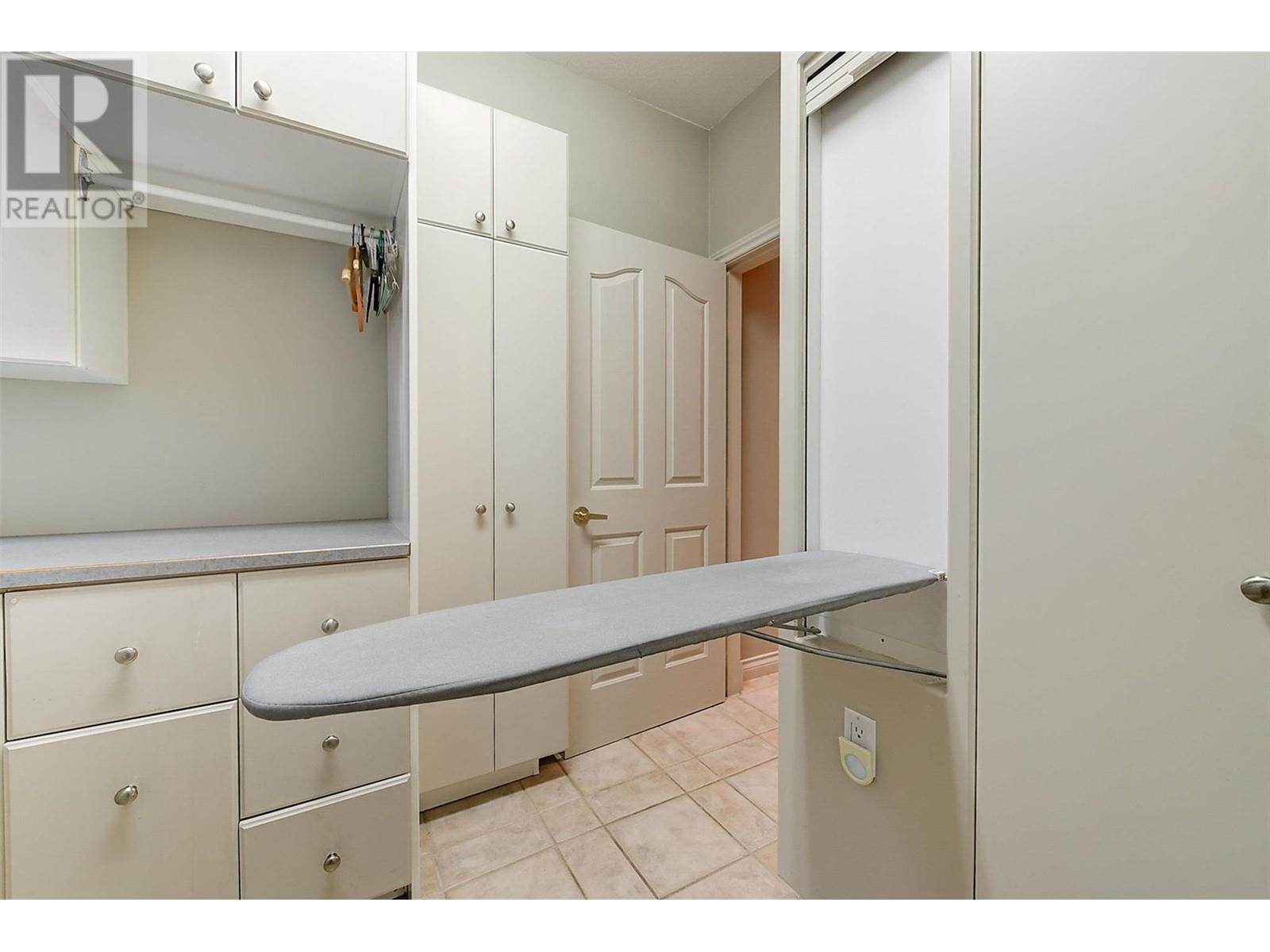 1293 Camp Road. Lake Country, British Columbia