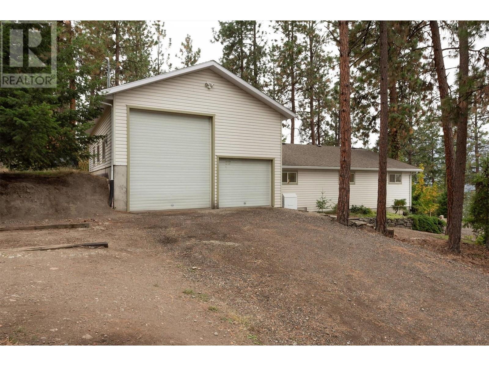 1293 Camp Road. Lake Country, British Columbia