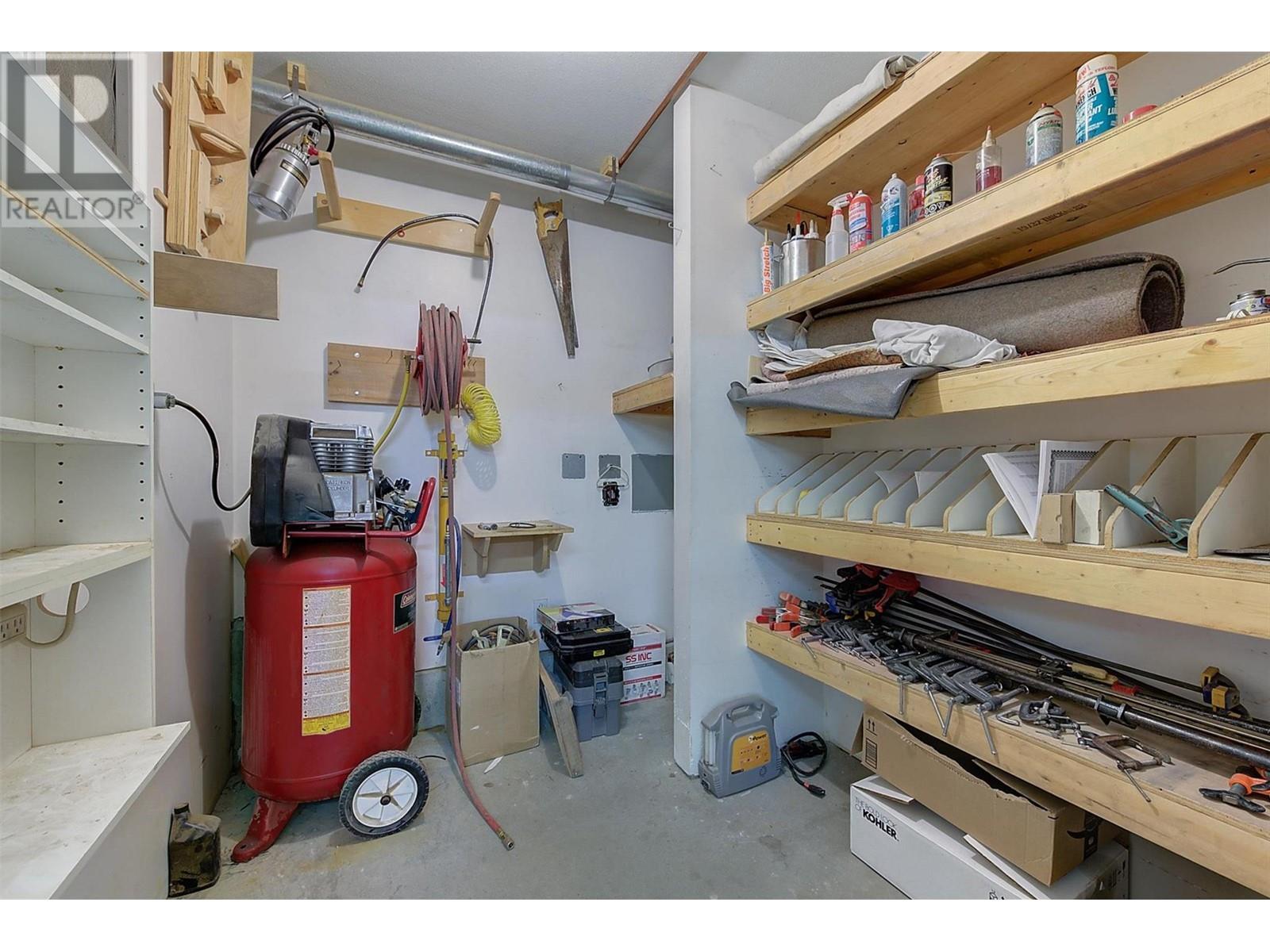 1293 Camp Road. Lake Country, British Columbia