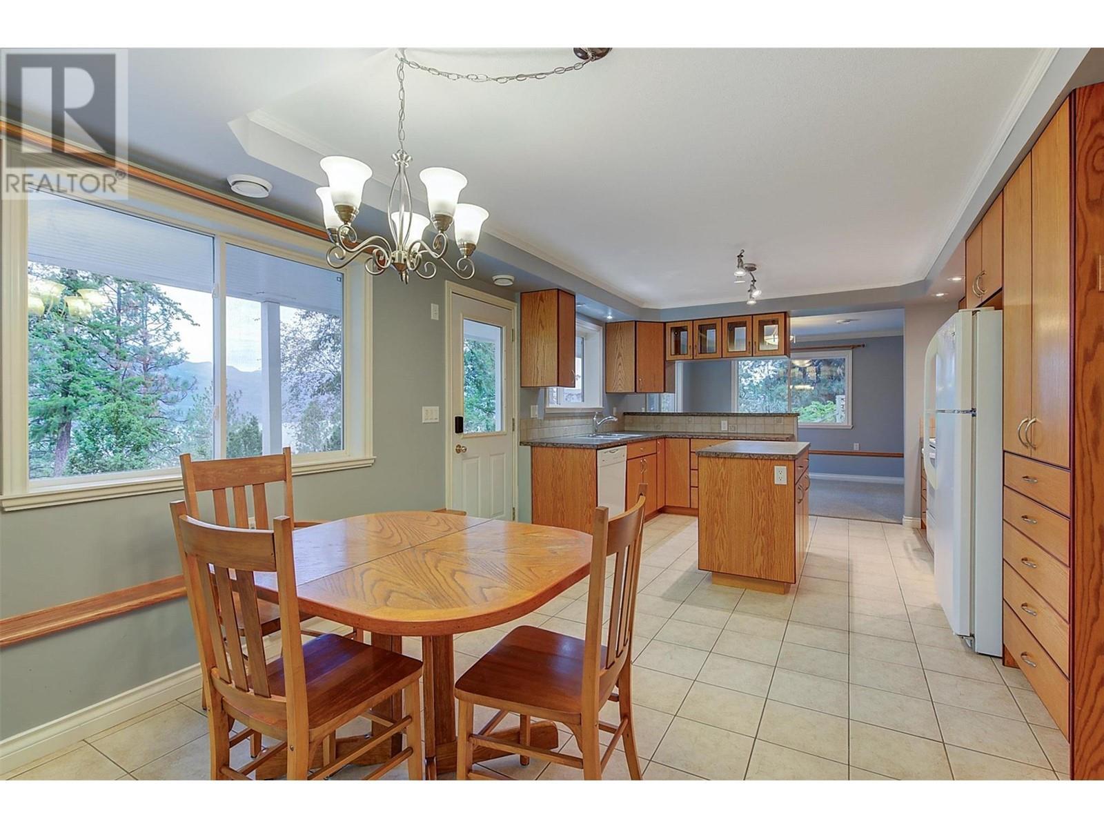 1293 Camp Road. Lake Country, British Columbia