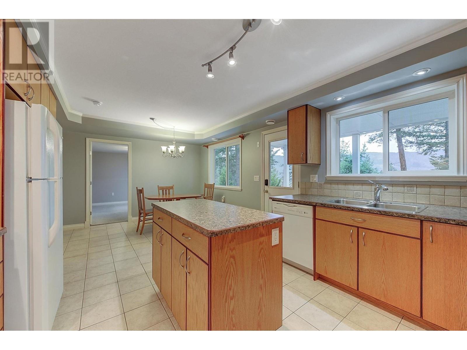 1293 Camp Road. Lake Country, British Columbia