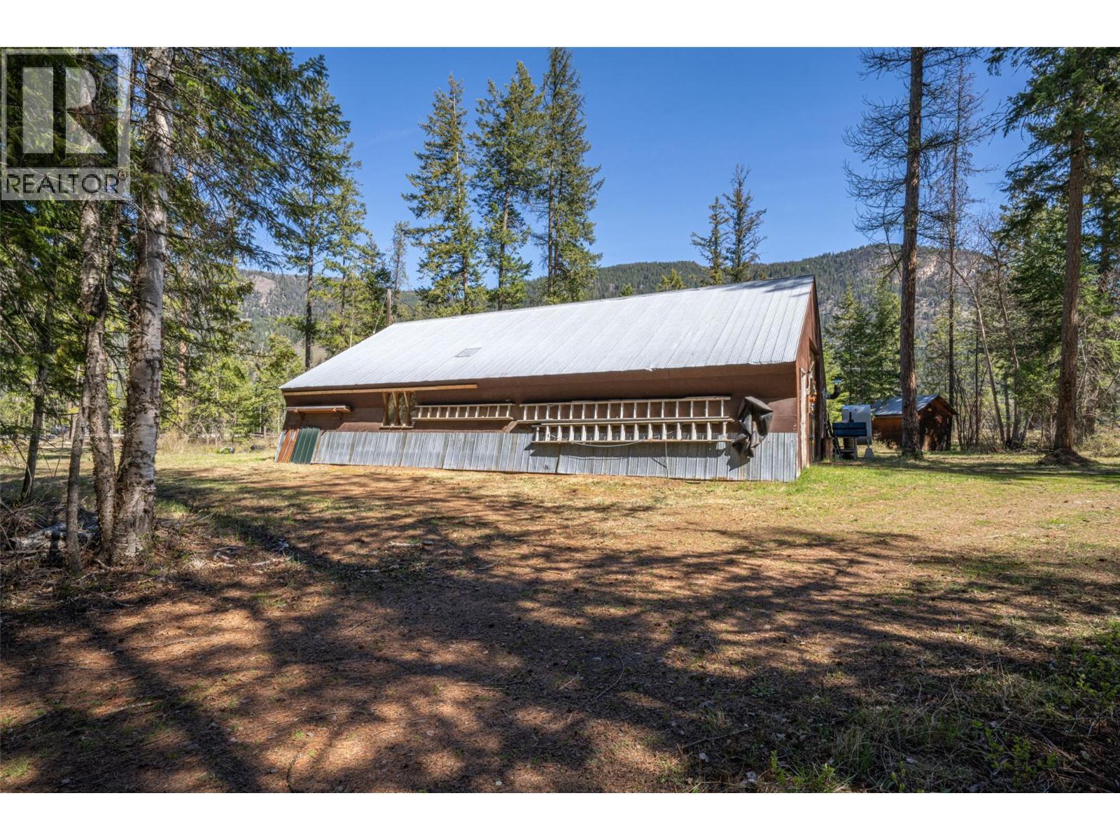 1474 6 Highway. Cherryville, British Columbia