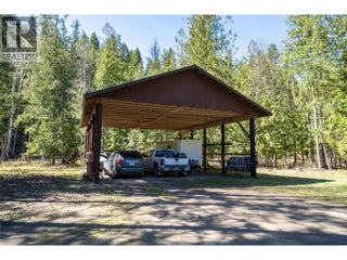 1474 6 Highway. Cherryville, British Columbia