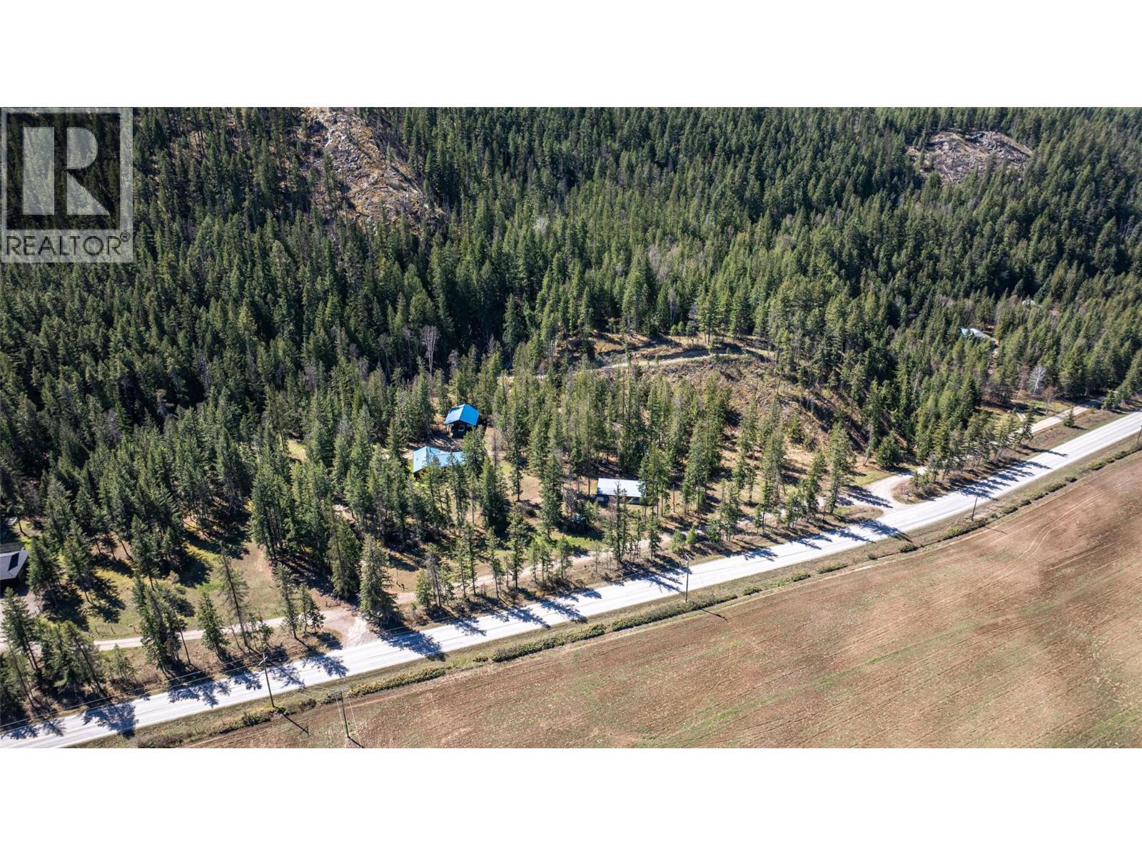 1474 6 Highway. Cherryville, British Columbia