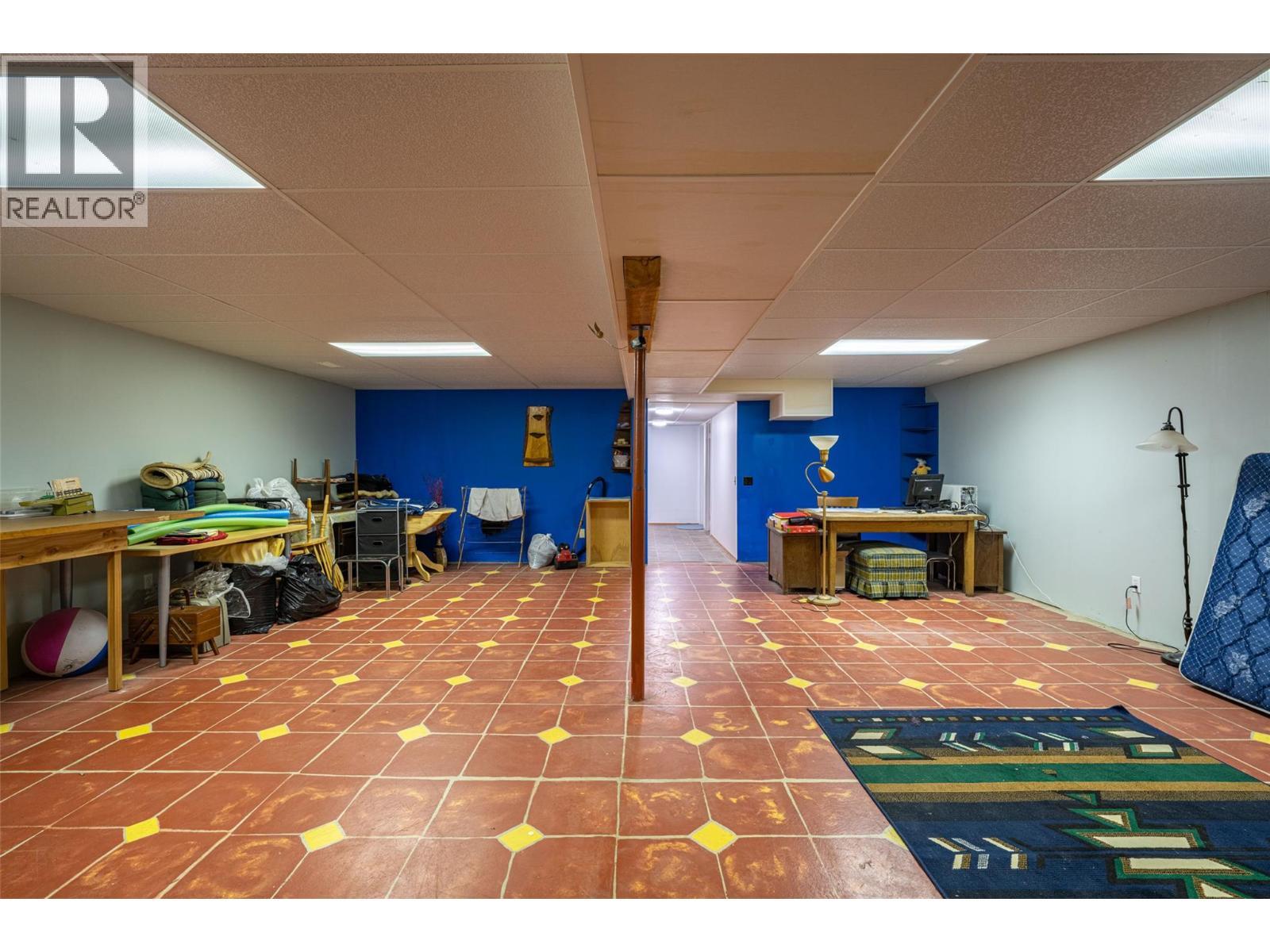 1474 6 Highway. Cherryville, British Columbia