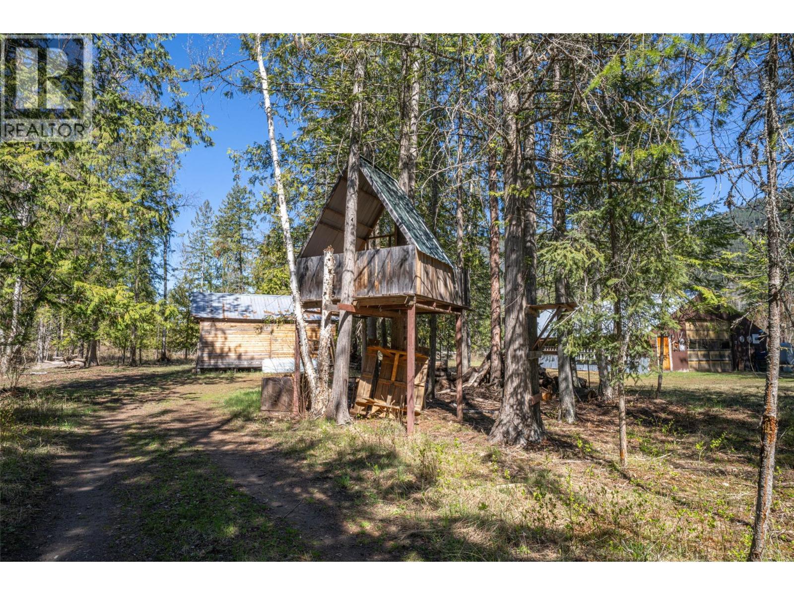 1474 6 Highway. Cherryville, British Columbia