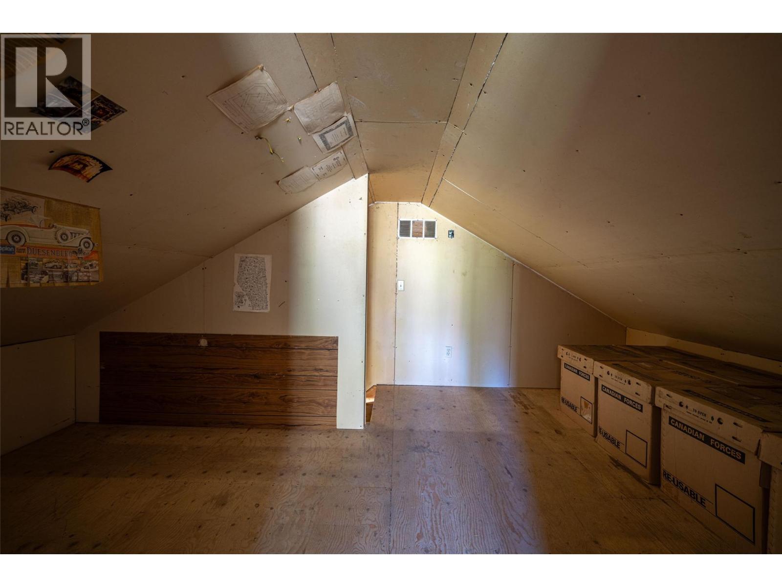 1474 6 Highway. Cherryville, British Columbia