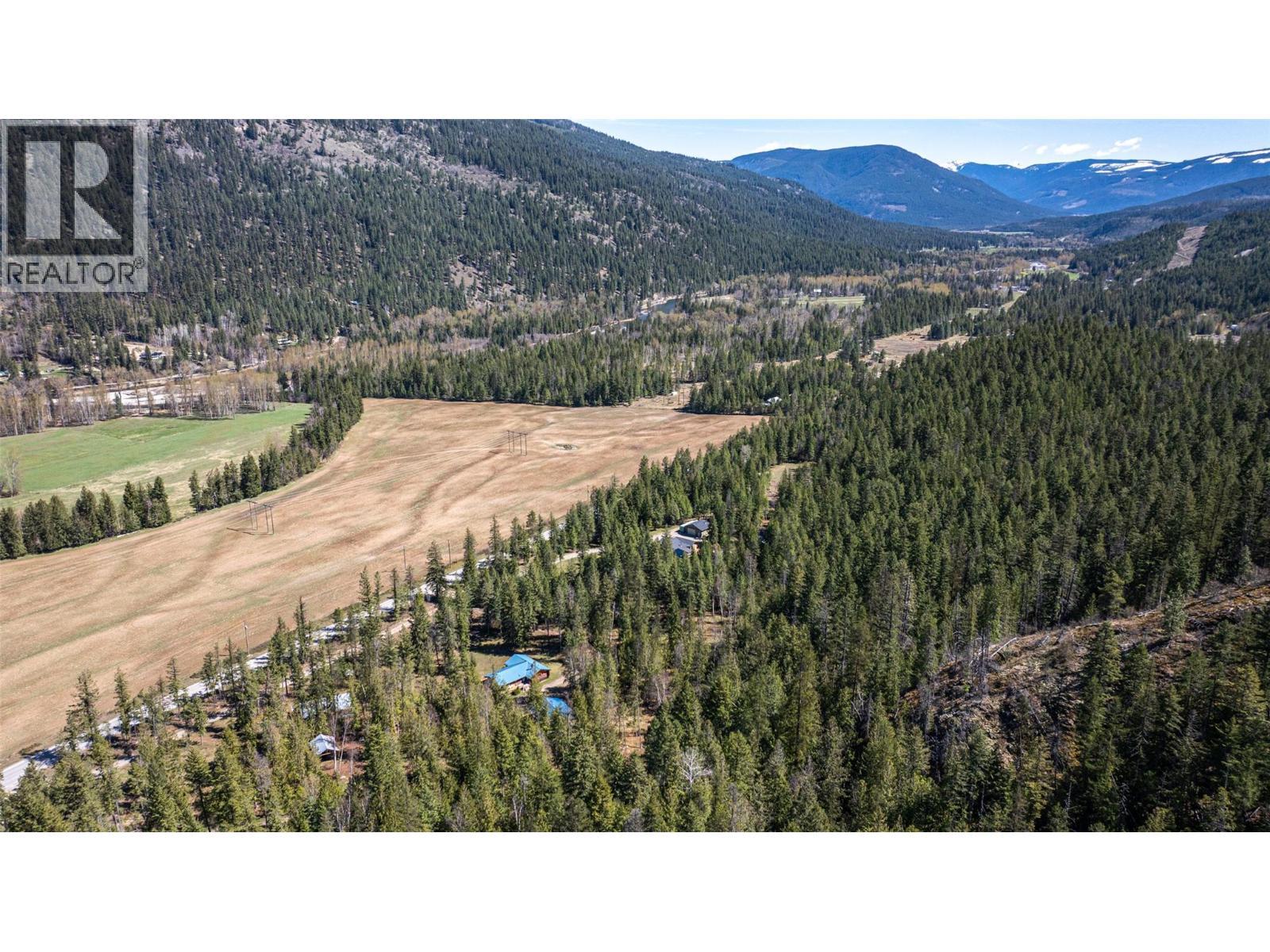 1474 6 Highway. Cherryville, British Columbia