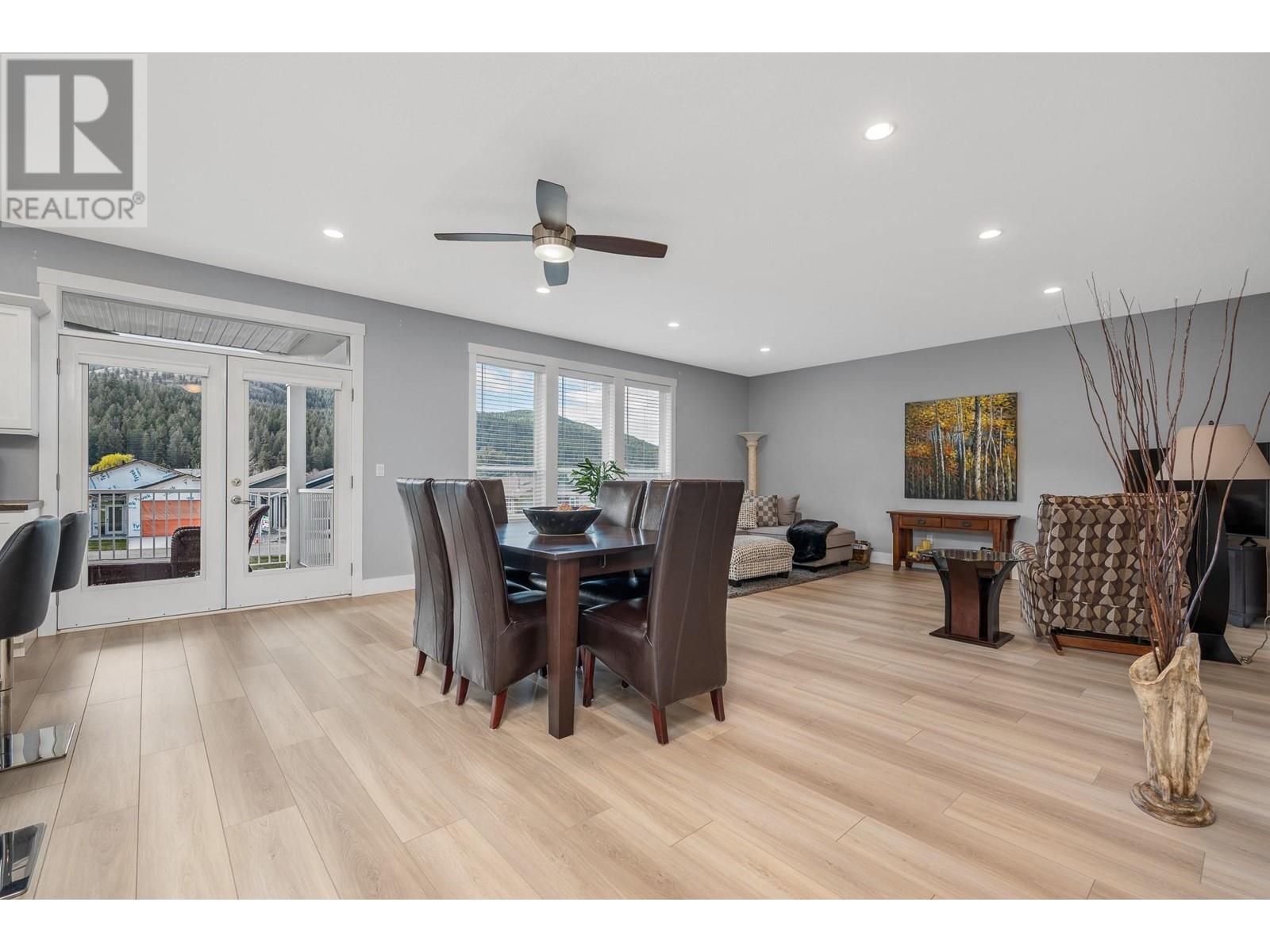 533 Loon Avenue. Vernon, British Columbia