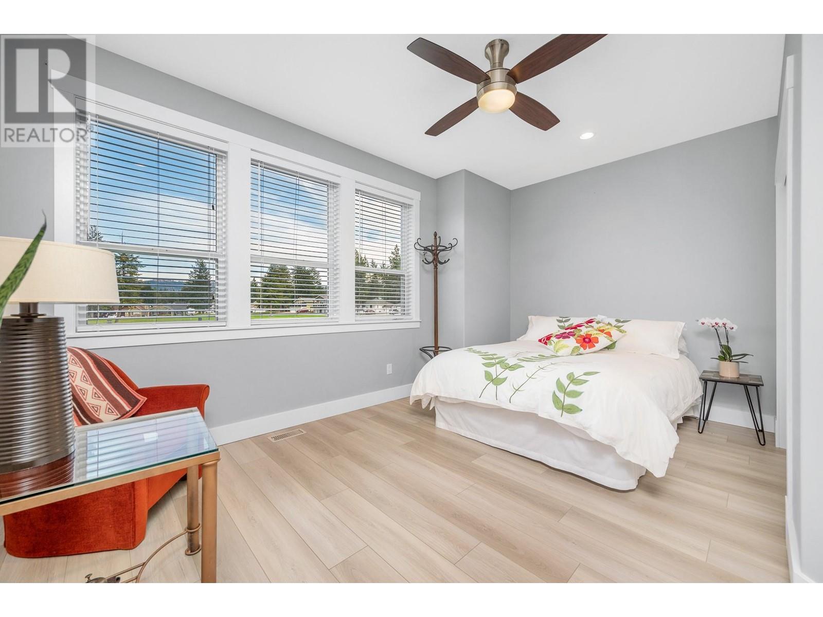 533 Loon Avenue. Vernon, British Columbia