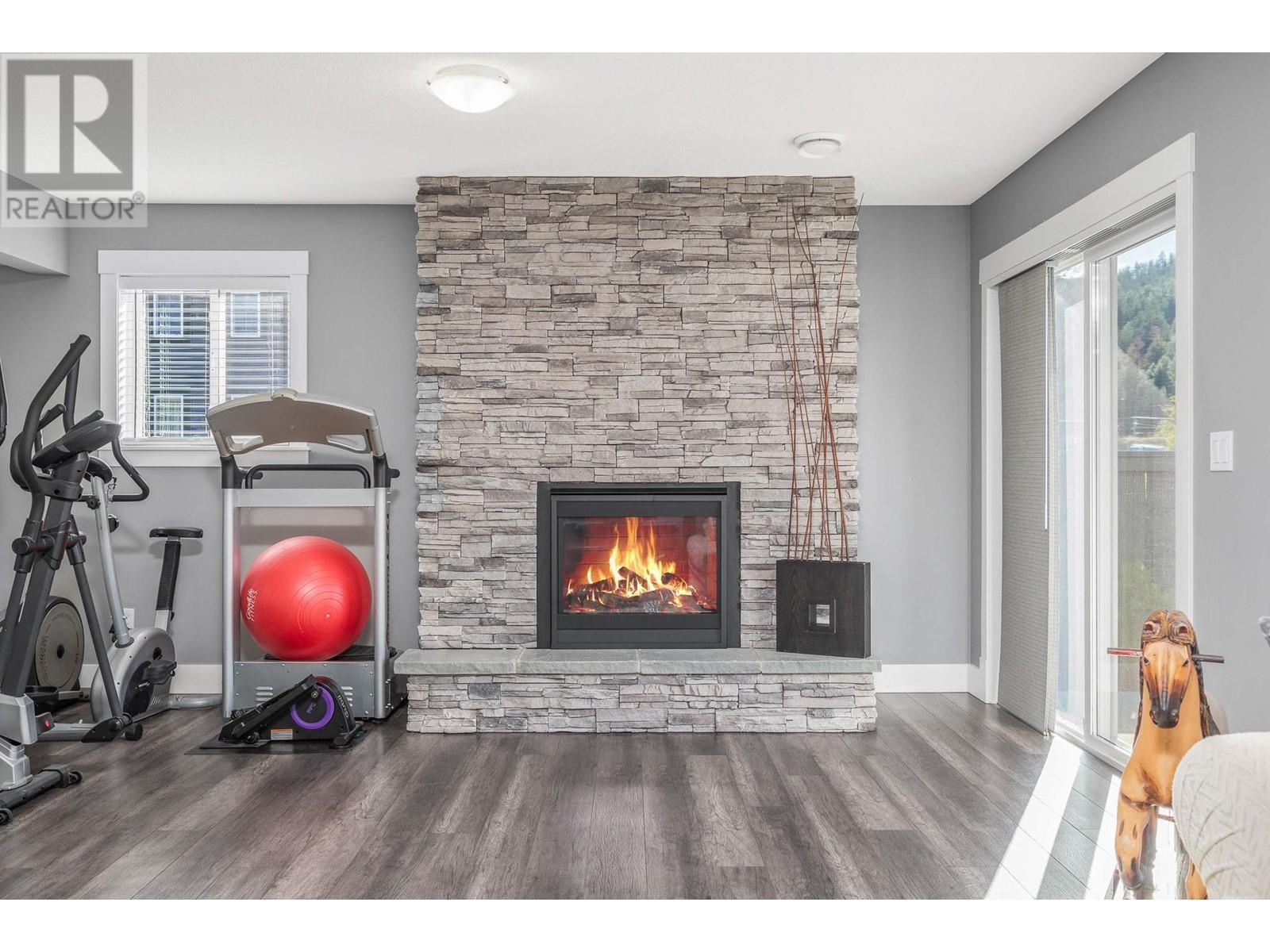 533 Loon Avenue. Vernon, British Columbia