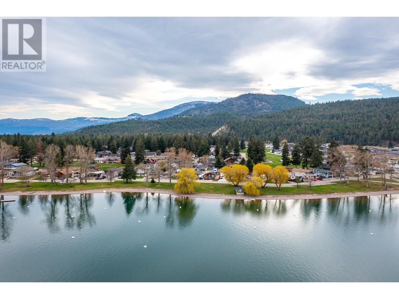 533 Loon Avenue. Vernon, British Columbia