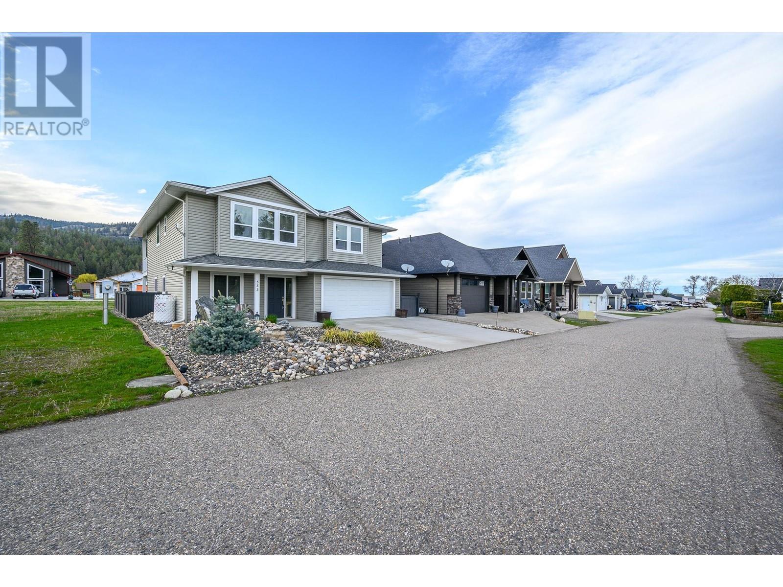 533 Loon Avenue. Vernon, British Columbia