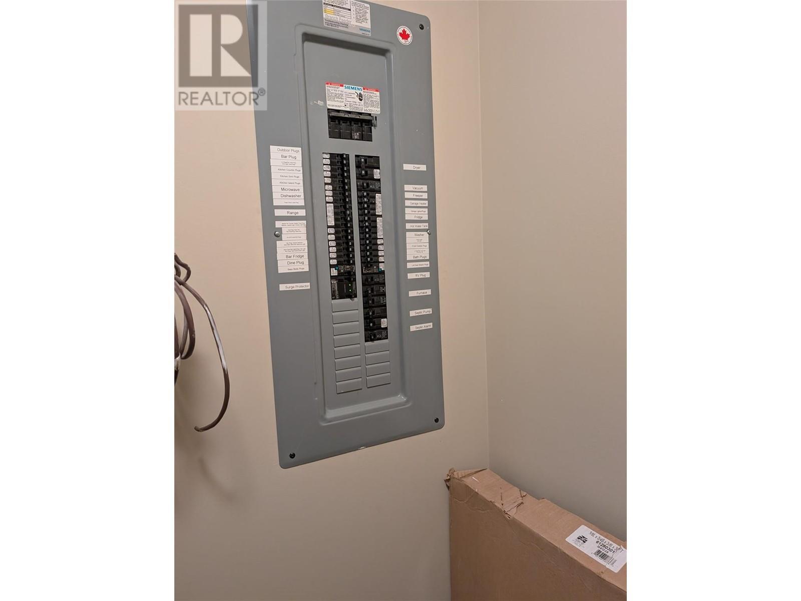 4498 Squilax Anglemont Road Unit# 39. Scotch Creek, British Columbia