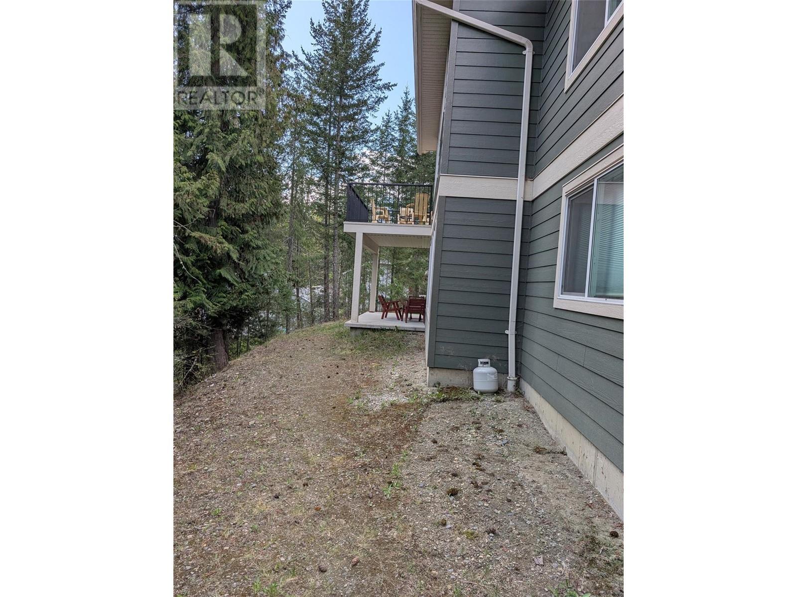 4498 Squilax Anglemont Road Unit# 39. Scotch Creek, British Columbia