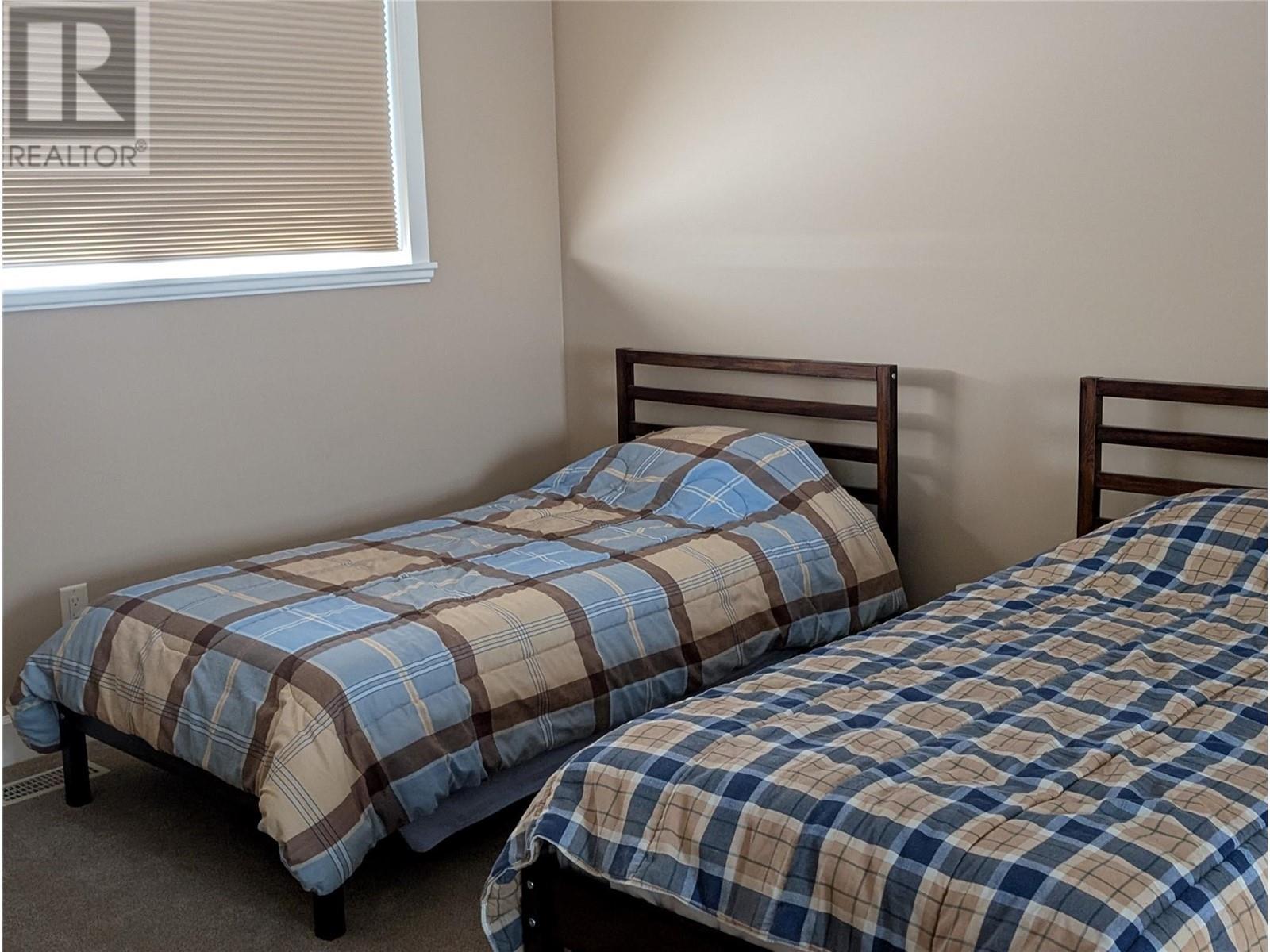 4498 Squilax Anglemont Road Unit# 39. Scotch Creek, British Columbia