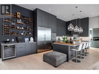 5602 Upper Mission Court. Kelowna, British Columbia