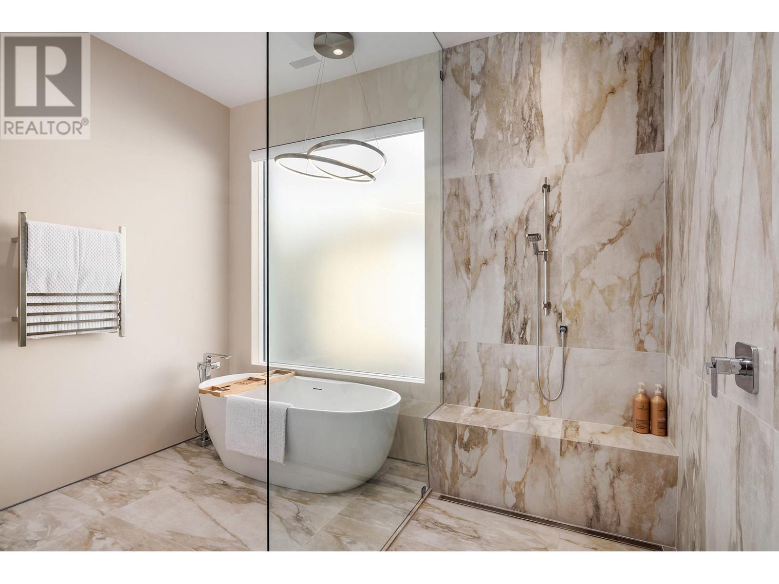 5602 Upper Mission Court. Kelowna, British Columbia