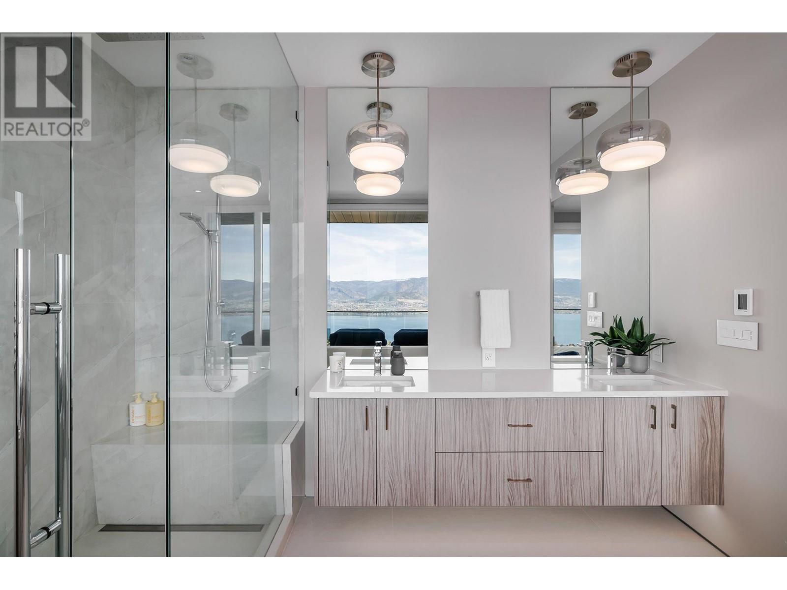 5602 Upper Mission Court. Kelowna, British Columbia