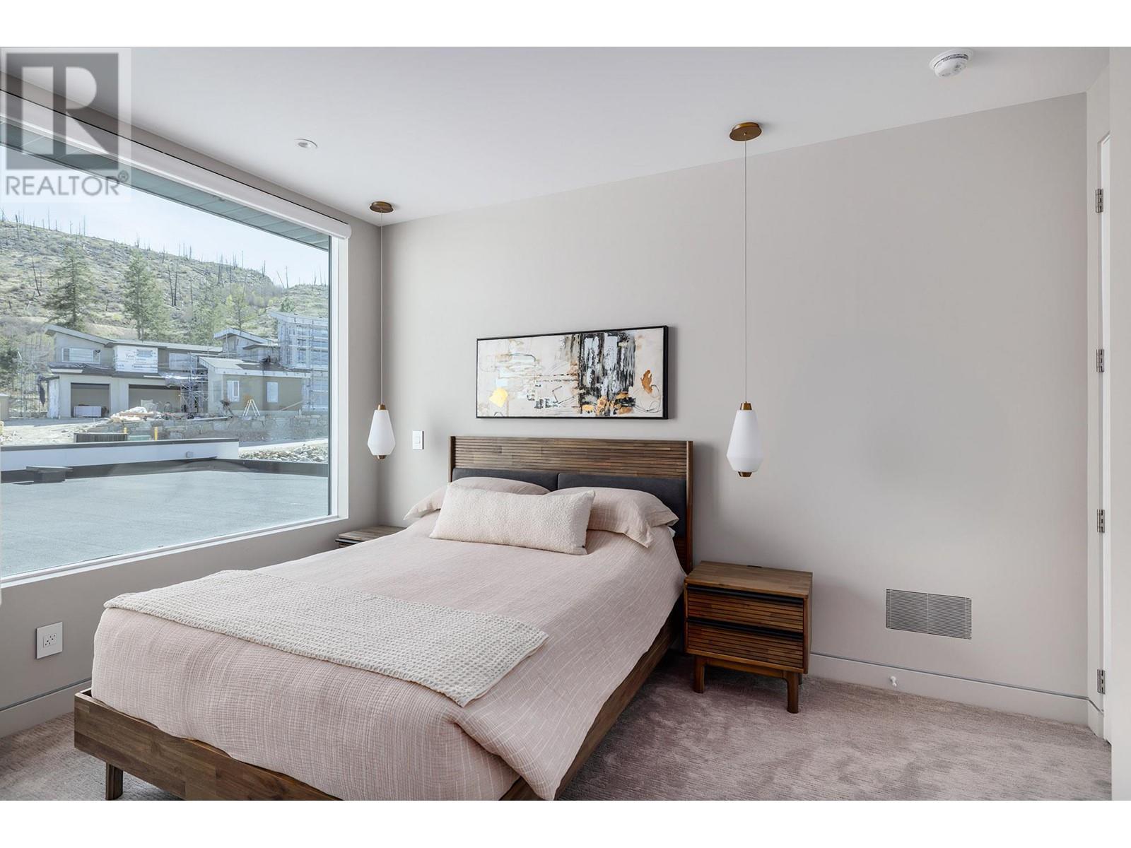 5602 Upper Mission Court. Kelowna, British Columbia