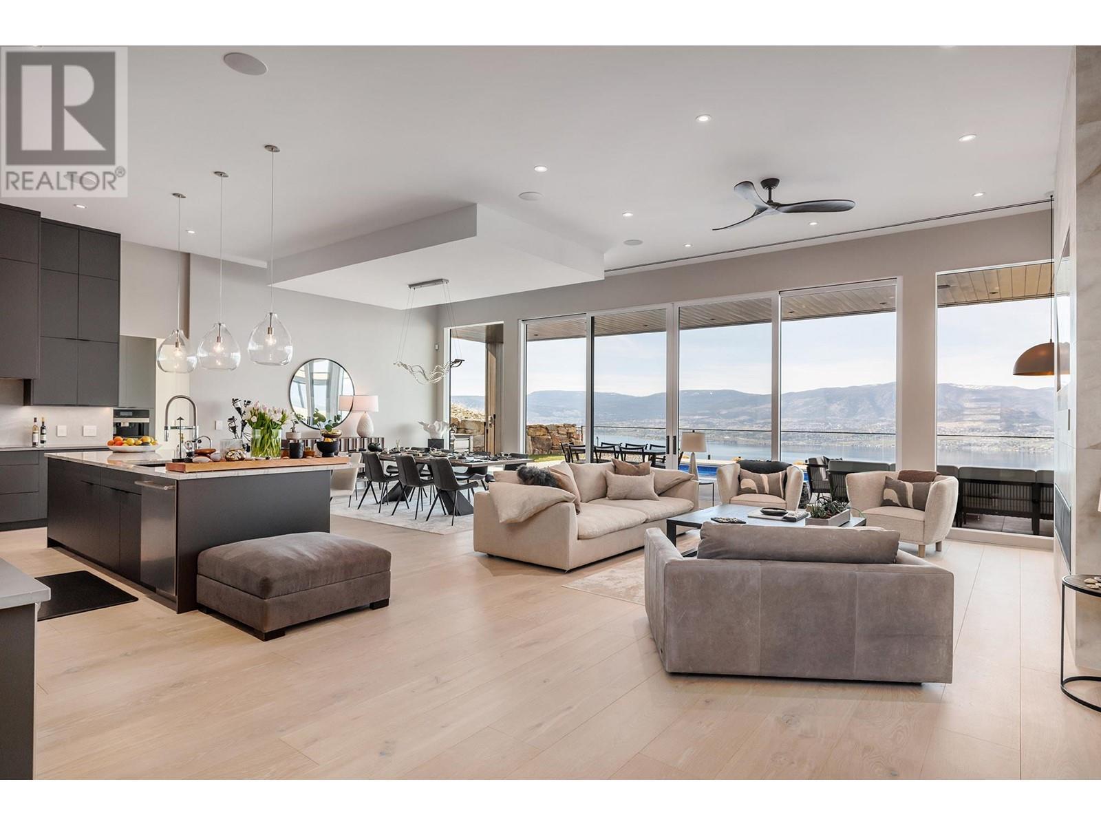 5602 Upper Mission Court. Kelowna, British Columbia