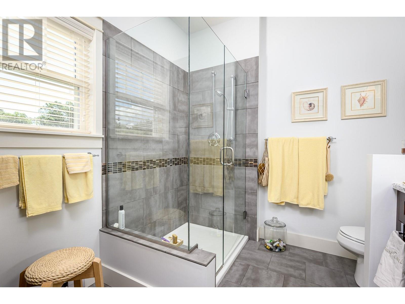 3606 25 Avenue Unit# 101. Vernon, British Columbia