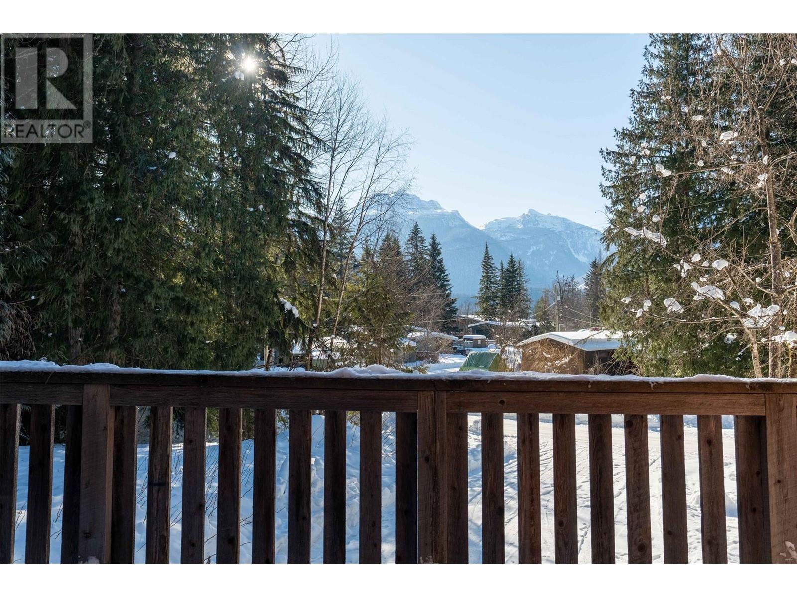 3014 Mcinnes Road. Revelstoke, British Columbia