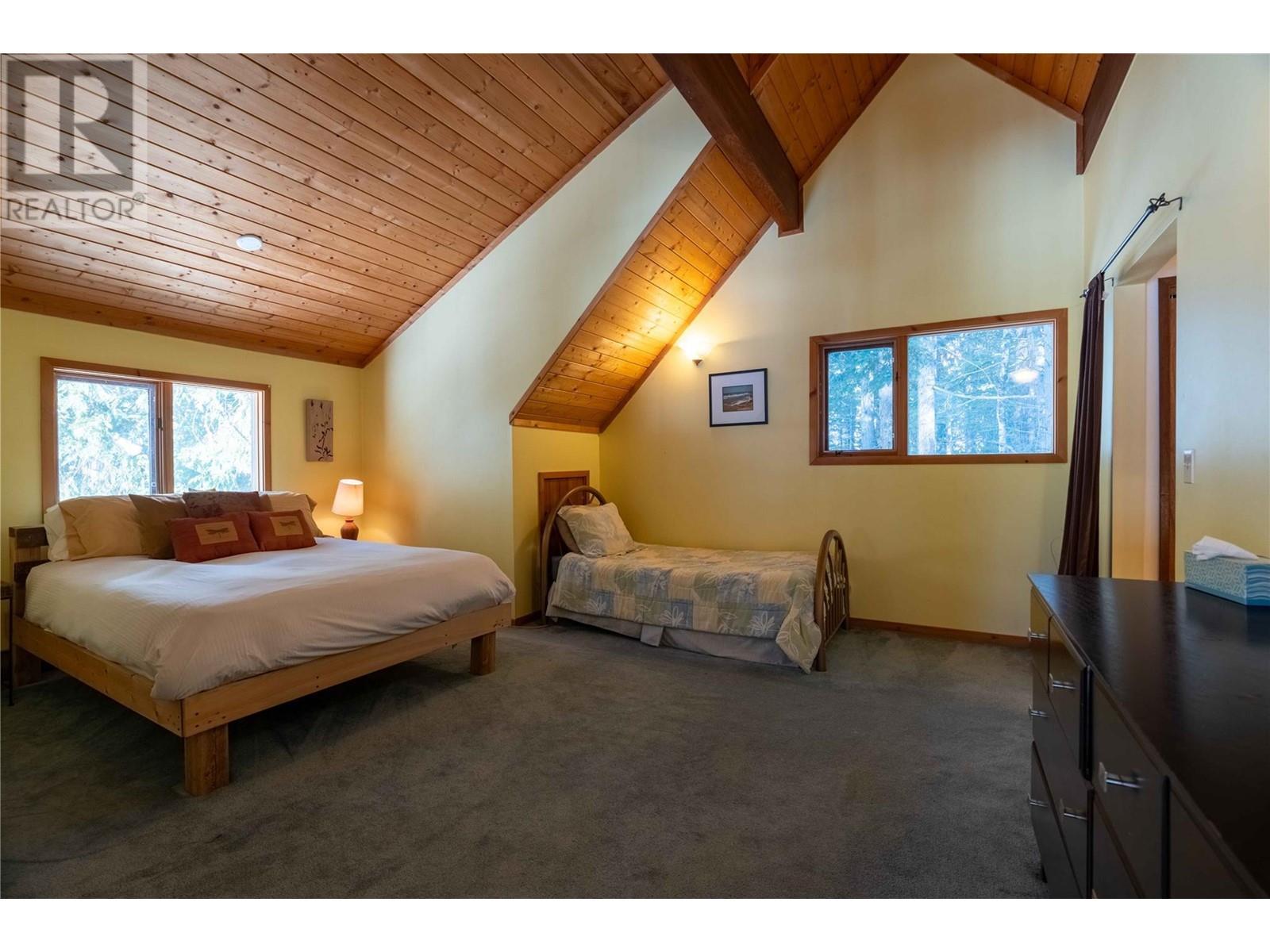 3014 Mcinnes Road. Revelstoke, British Columbia