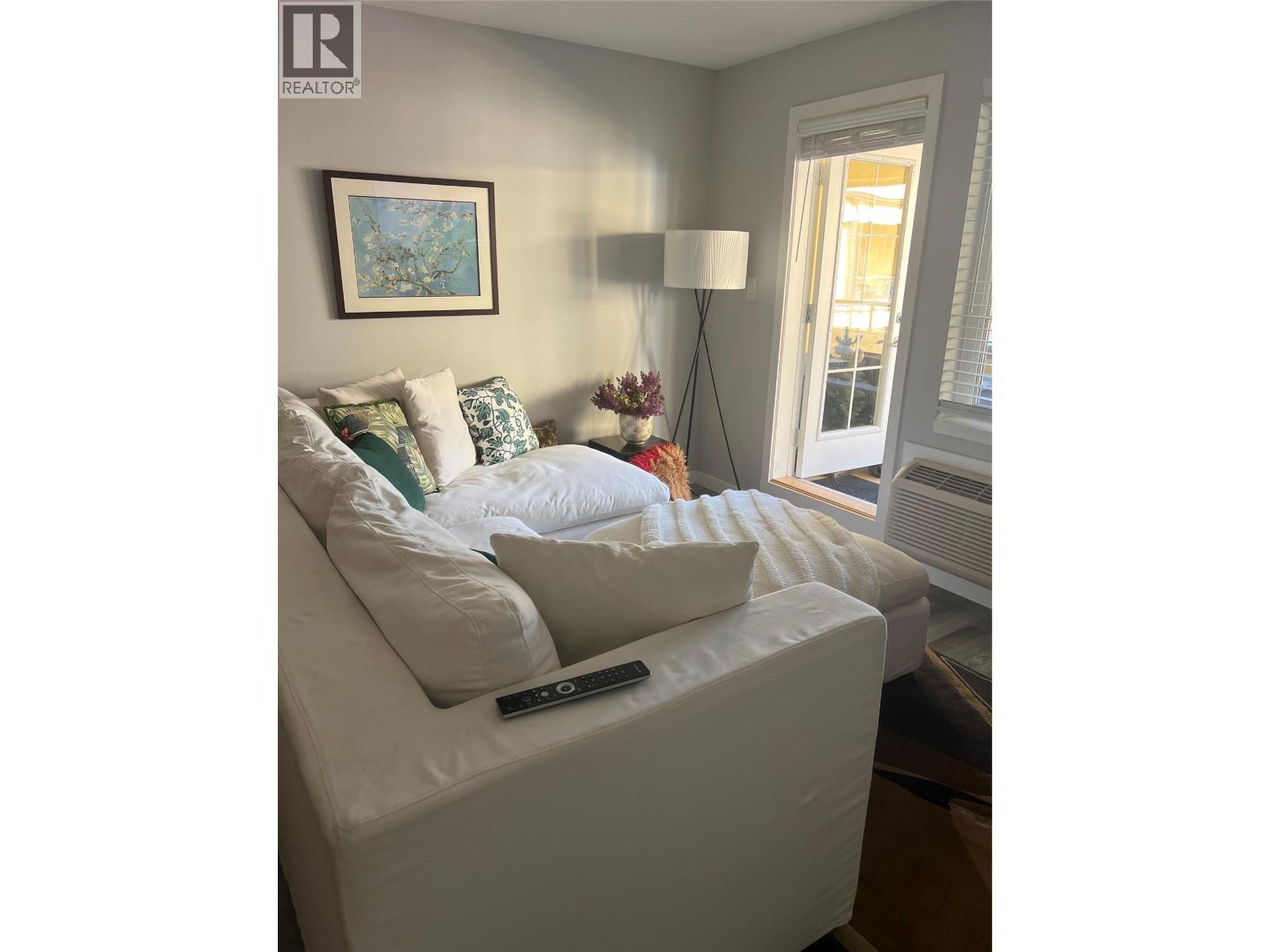 7600 Cottonwood Drive Unit# 315. Osoyoos, British Columbia