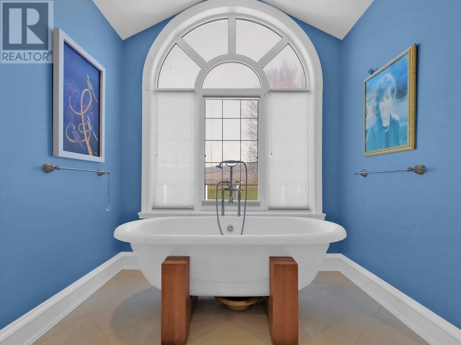 3240 Pooley Road. Kelowna, British Columbia