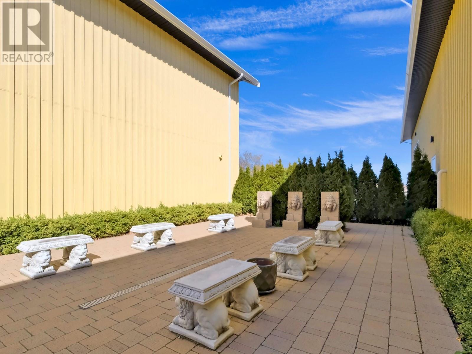 3240 Pooley Road. Kelowna, British Columbia