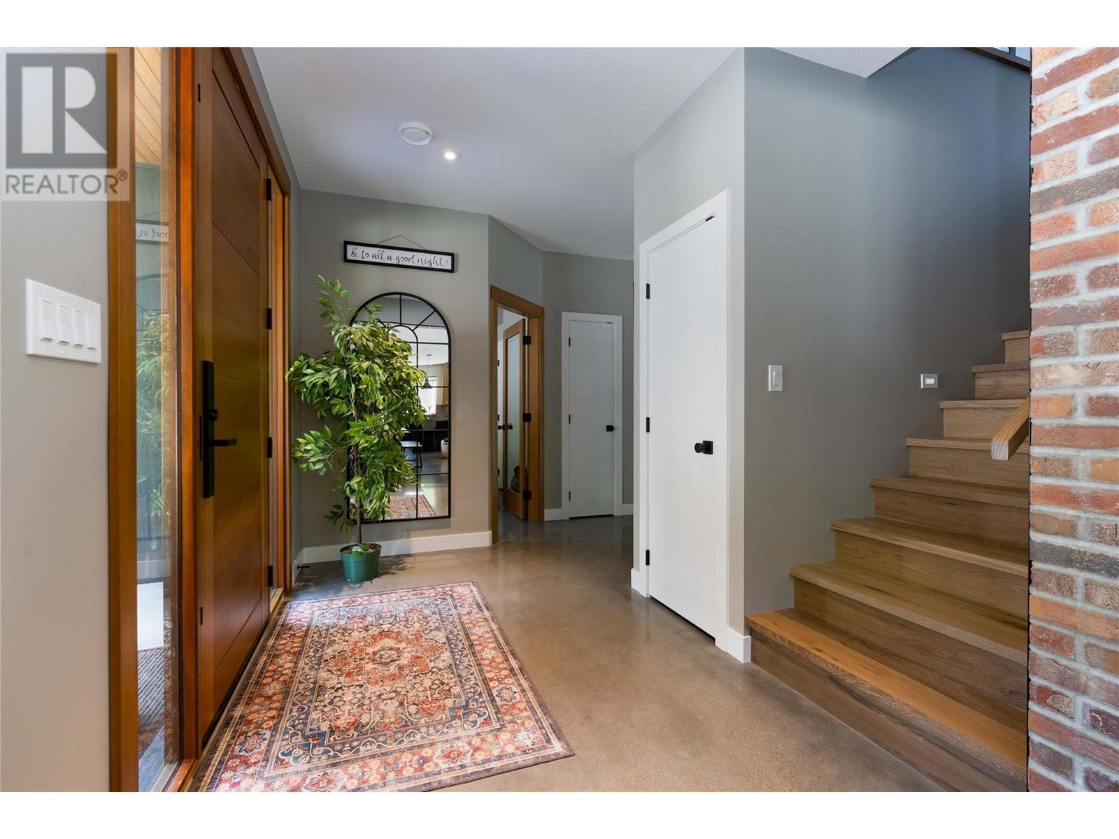 6400 1 Avenue Nw. Salmon Arm, British Columbia