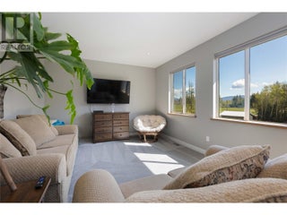 6400 1 Avenue Nw. Salmon Arm, British Columbia