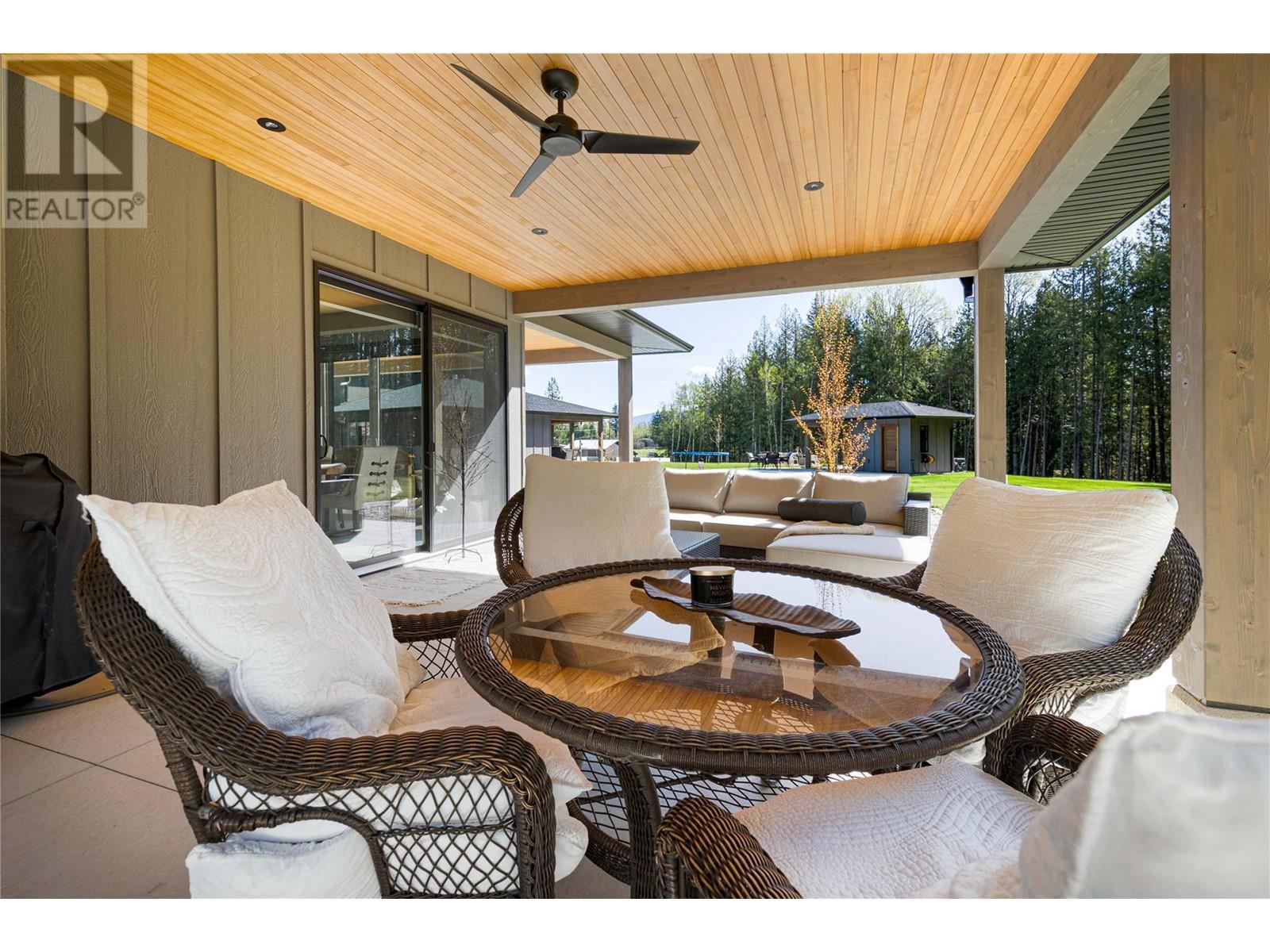 6400 1 Avenue Nw. Salmon Arm, British Columbia