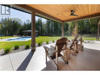 6400 1 Avenue Nw. Salmon Arm, British Columbia