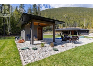 6400 1 Avenue Nw. Salmon Arm, British Columbia