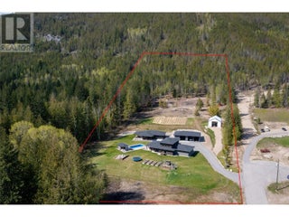 6400 1 Avenue Nw. Salmon Arm, British Columbia