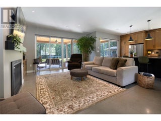 6400 1 Avenue Nw. Salmon Arm, British Columbia