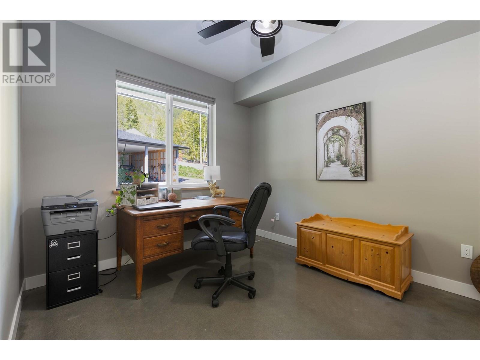 6400 1 Avenue Nw. Salmon Arm, British Columbia