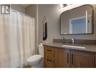 6400 1 Avenue Nw. Salmon Arm, British Columbia