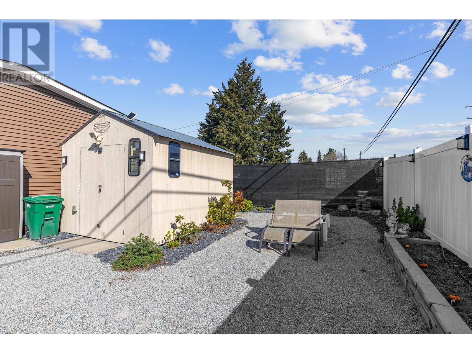 9020 Jim Bailey Road Unit# 167. Kelowna, British Columbia